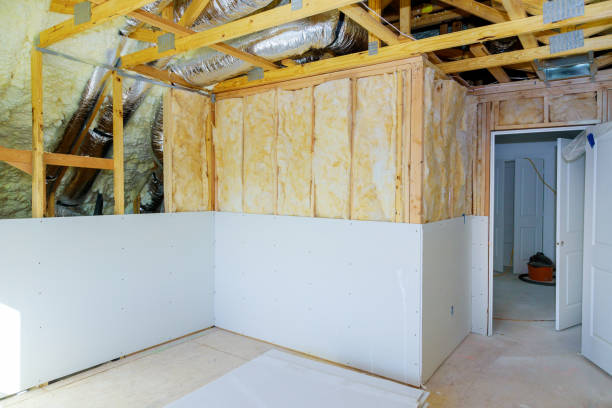 Best Insulation for Specific Applications in Flatonia, TX